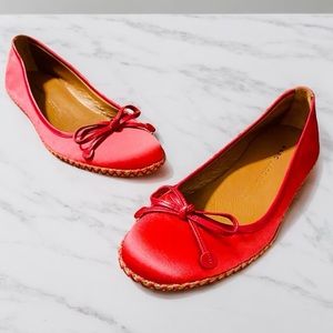 EUC Marc Jacobs Vintage Satin & Leather Red Ballet Flats w/ Bow Accent
